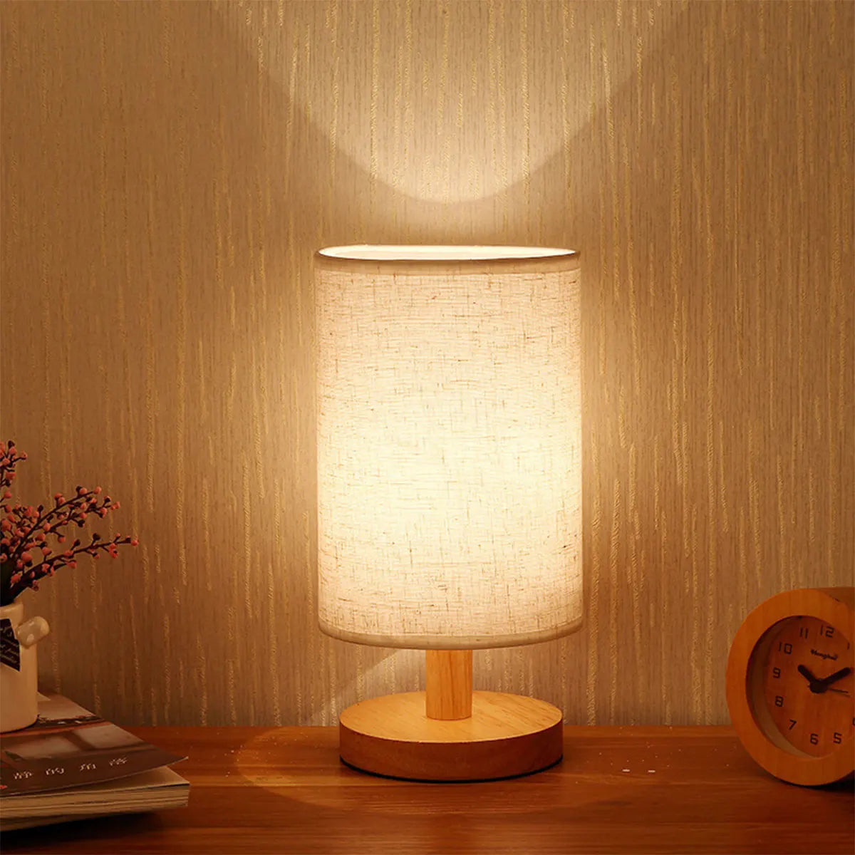 USB Bedside Lamp Night Lights Table Lamp for Bedroom Wooden Desk Lamp Bedside Night Light with Cylinder Lamp Shade Home Decor